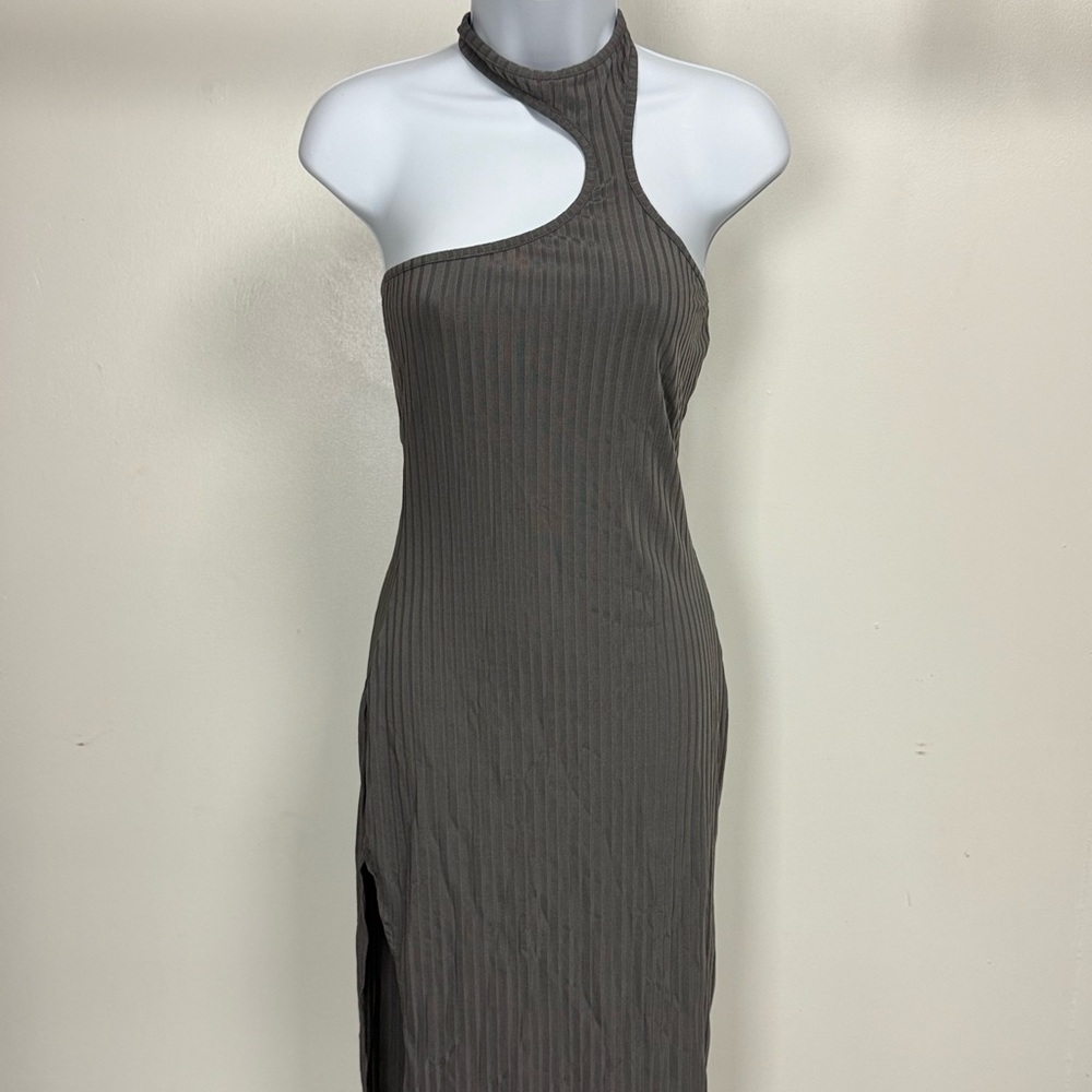 Elegant Gray One-Shoulder Dress